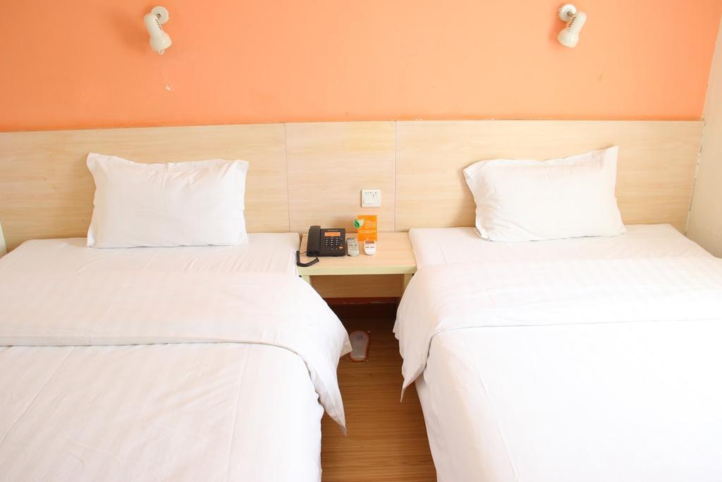 שונדה 7Days Inn Foshan Beijiao Nanchang Road מראה חיצוני תמונה