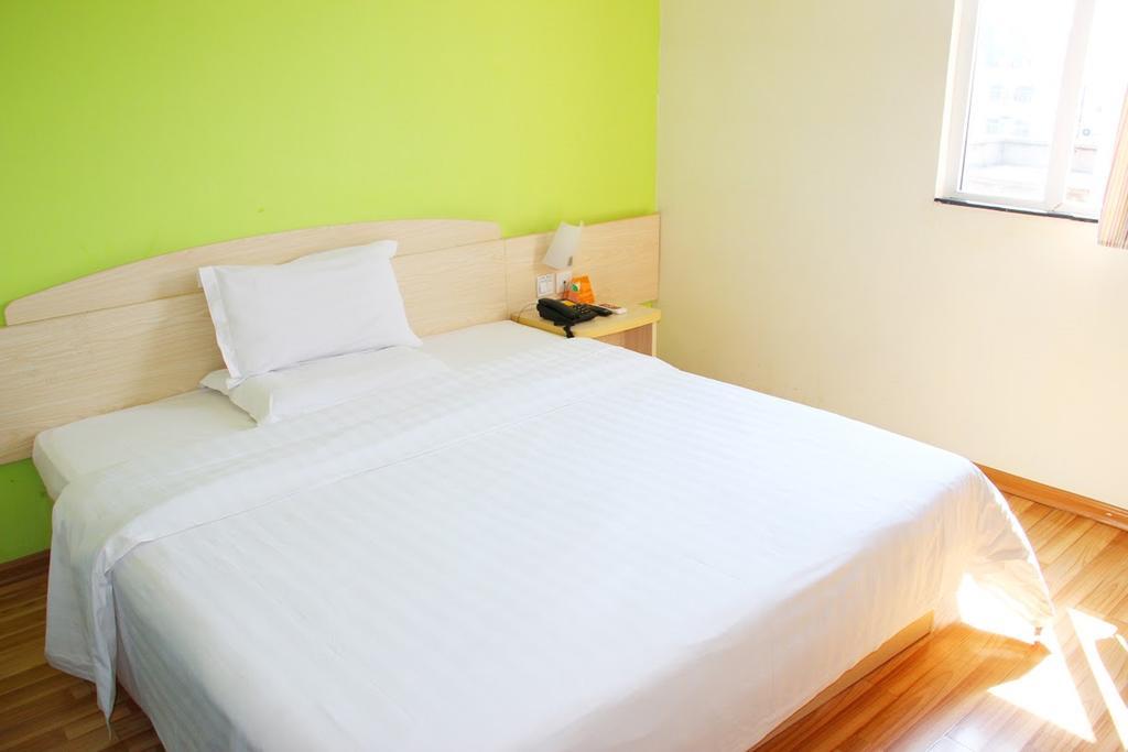 שונדה 7Days Inn Foshan Beijiao Nanchang Road מראה חיצוני תמונה
